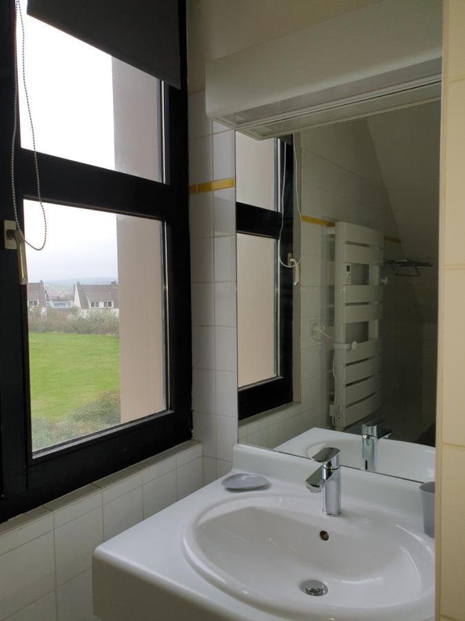 Le 246 - Duplex face à la mer pour 4 personnes, Wifi, TV full Sat, Parking Wimereux Extérieur photo
